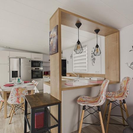Joli Chalet Pour 6 - Domaine Avec Piscine Bretignolles-sur-Mer Extérieur photo