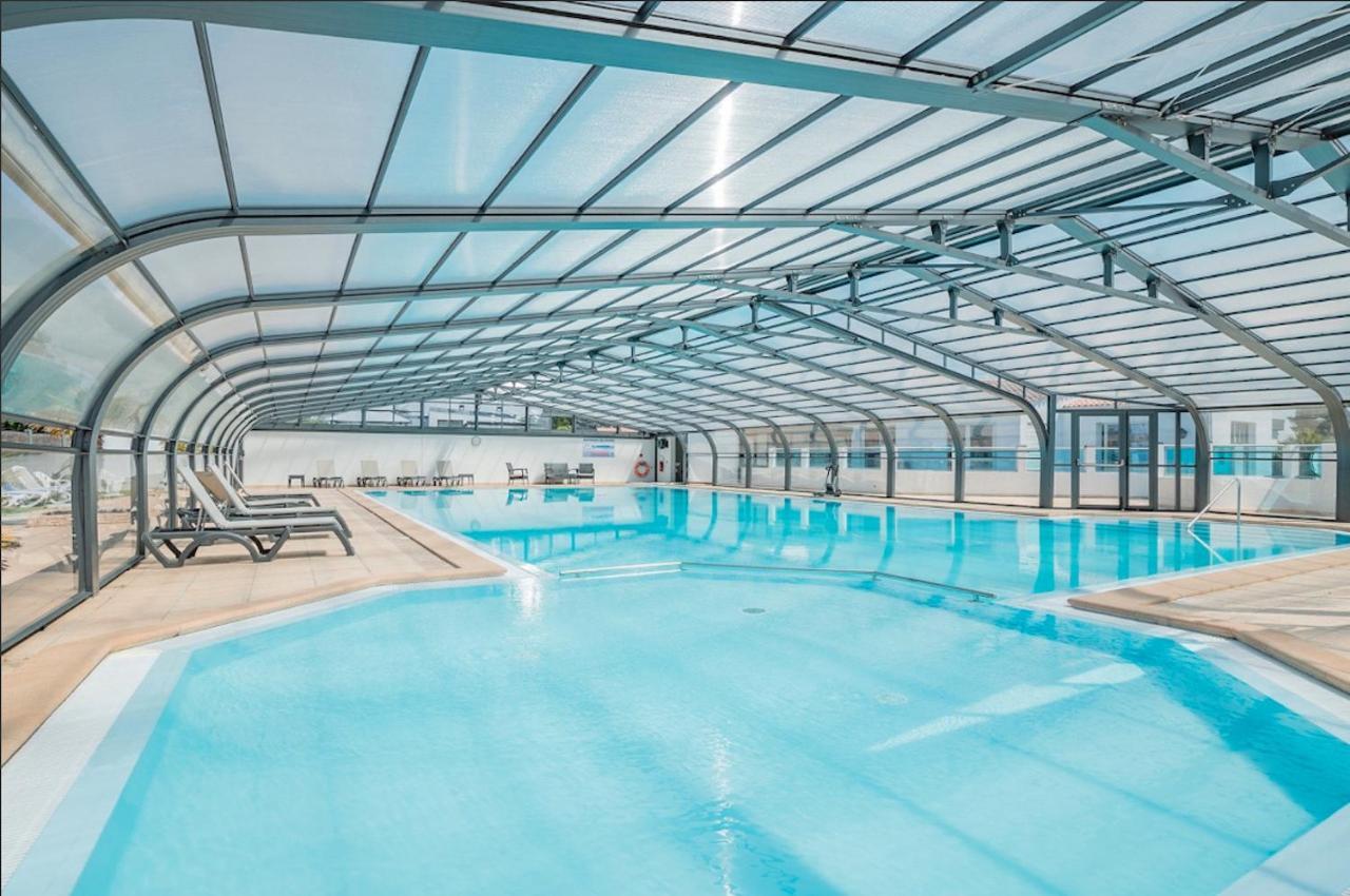 Joli Chalet Pour 6 - Domaine Avec Piscine Bretignolles-sur-Mer Extérieur photo